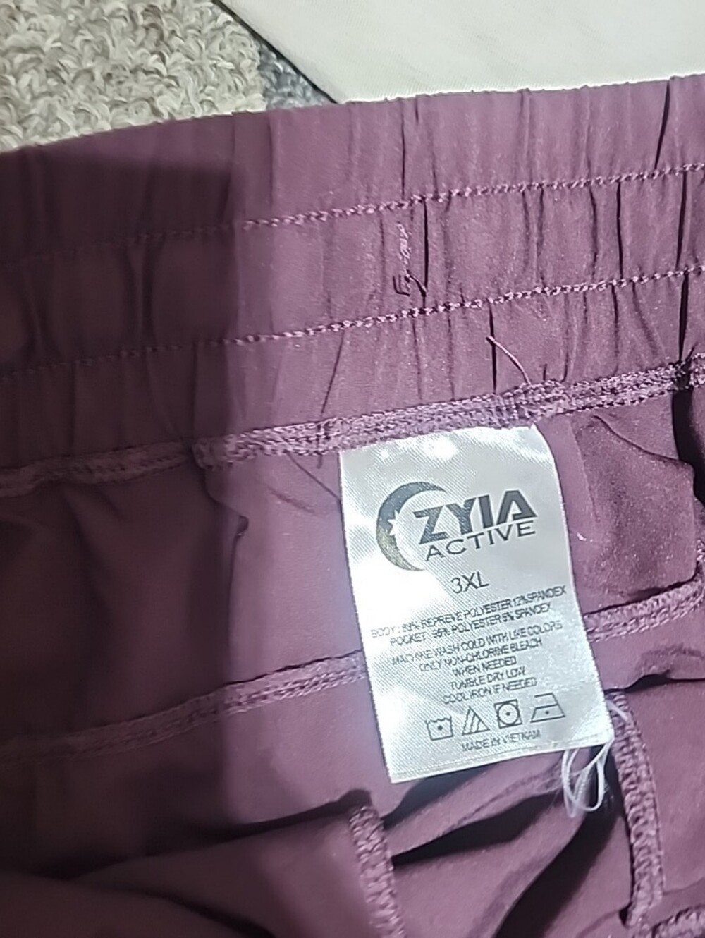 Zyia Velocity Activewear Bundle Set - Picture 3 of 5